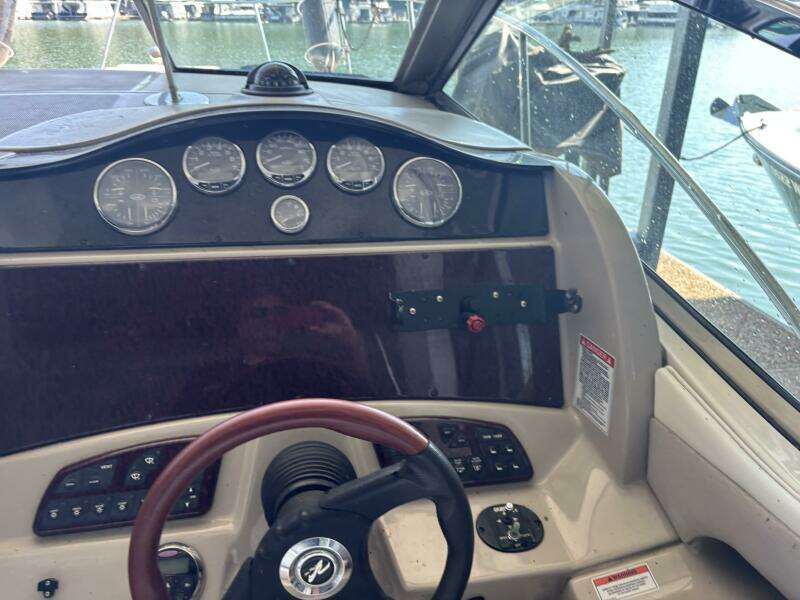 29ft Sea Ray Yacht For Sale