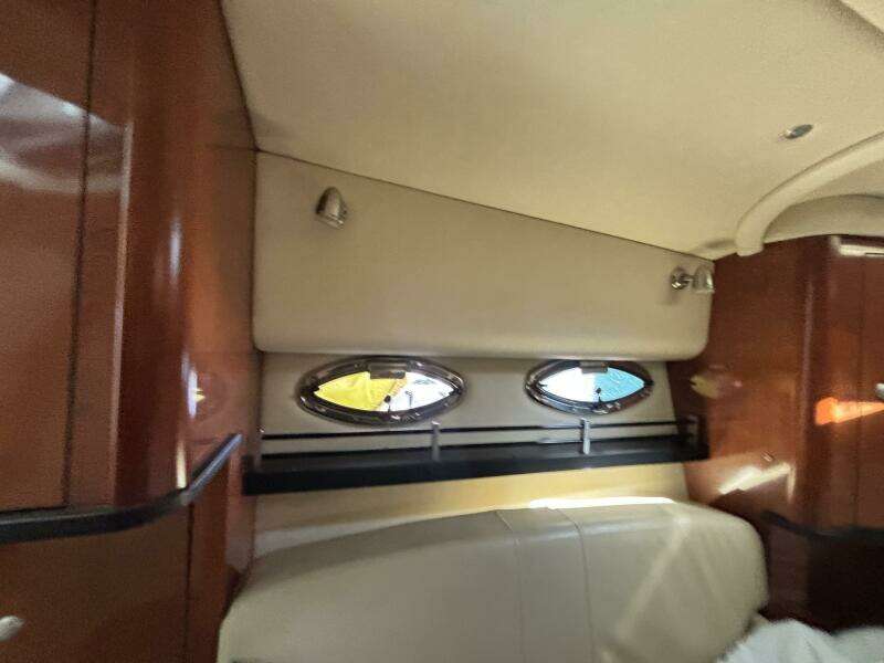 29ft Sea Ray Yacht For Sale