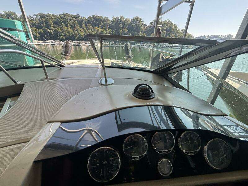 29ft Sea Ray Yacht For Sale