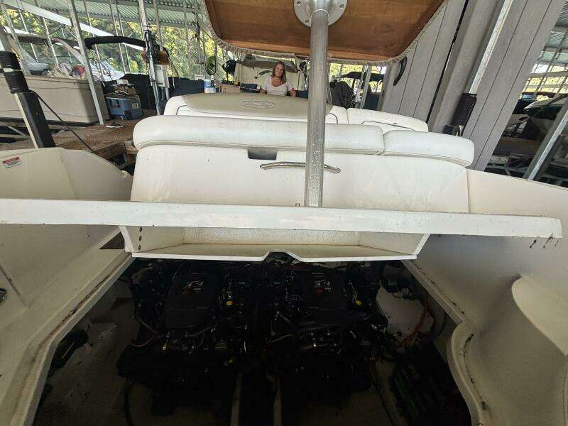 29ft Sea Ray Yacht For Sale