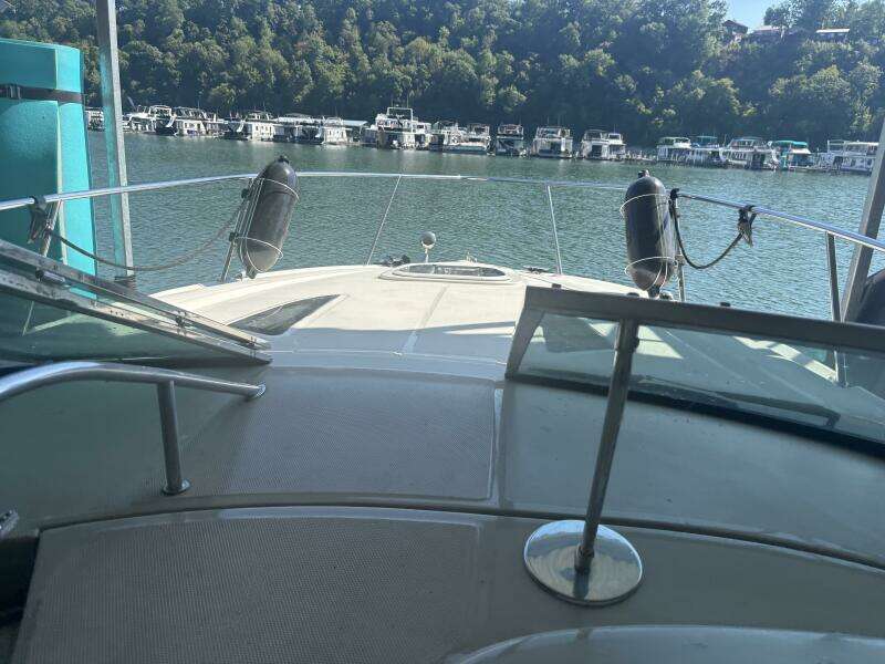 29ft Sea Ray Yacht For Sale