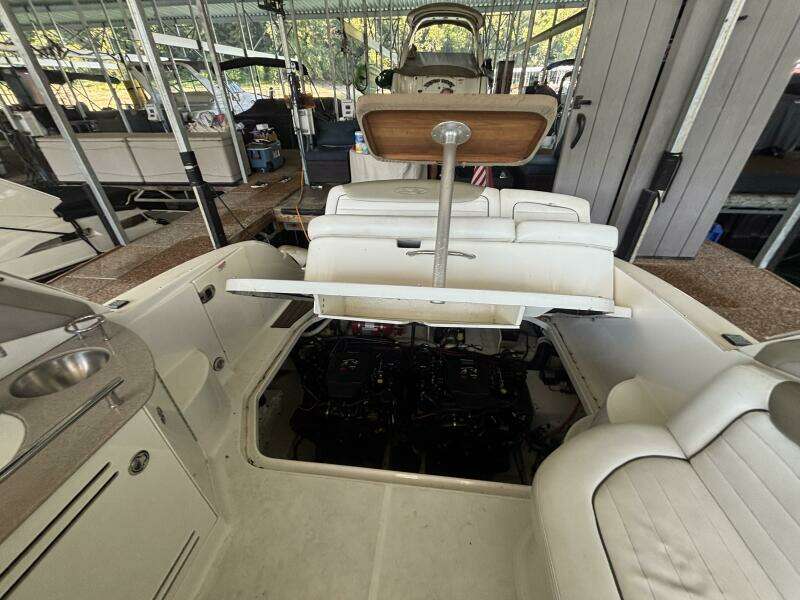 29ft Sea Ray Yacht For Sale