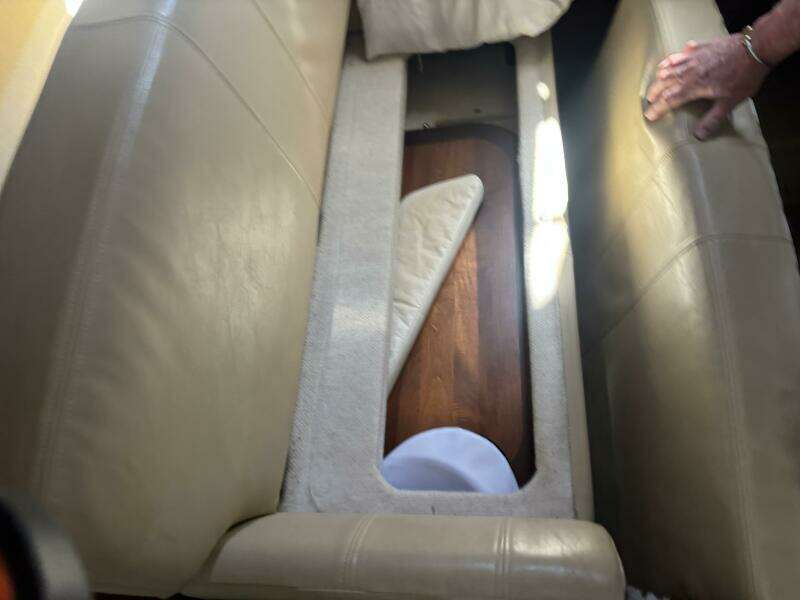 29ft Sea Ray Yacht For Sale