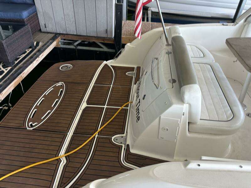 29ft Sea Ray Yacht For Sale
