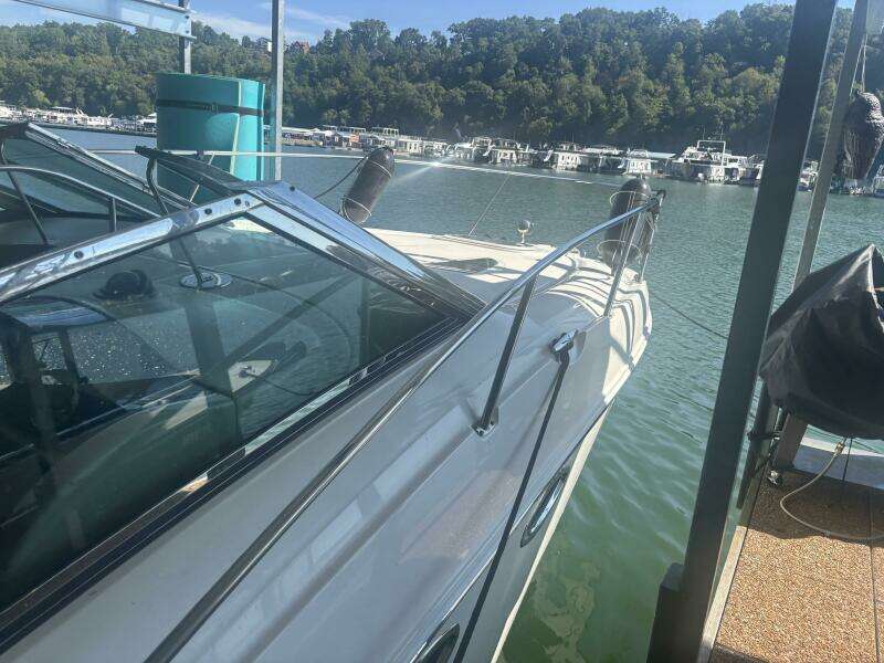 29ft Sea Ray Yacht For Sale