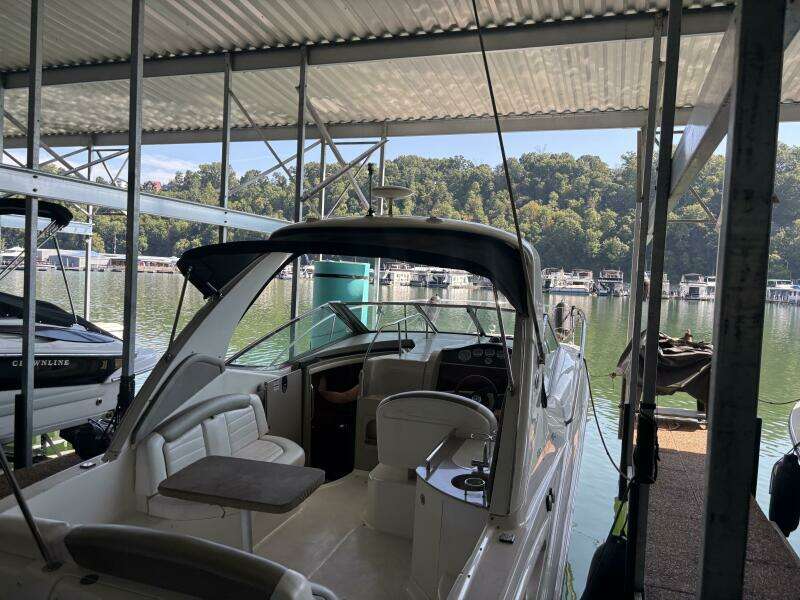 29ft Sea Ray Yacht For Sale