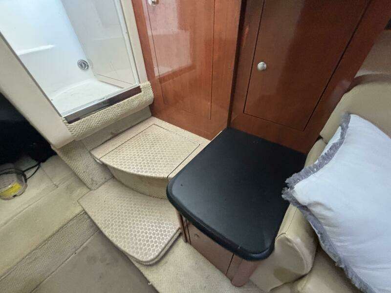 29ft Sea Ray Yacht For Sale