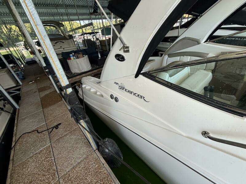 29ft Sea Ray Yacht For Sale