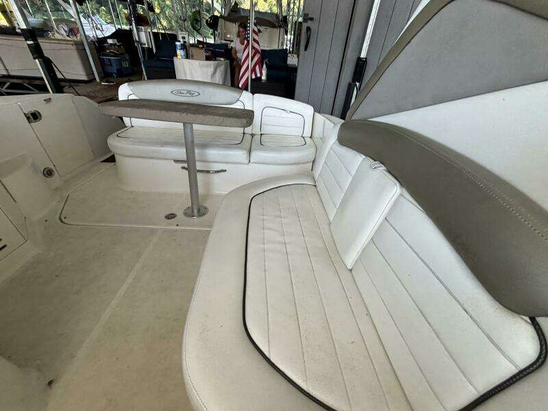 29ft Sea Ray Yacht For Sale