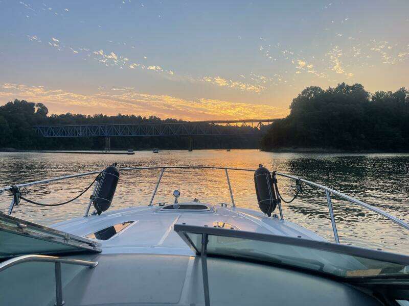 29ft Sea Ray Yacht For Sale
