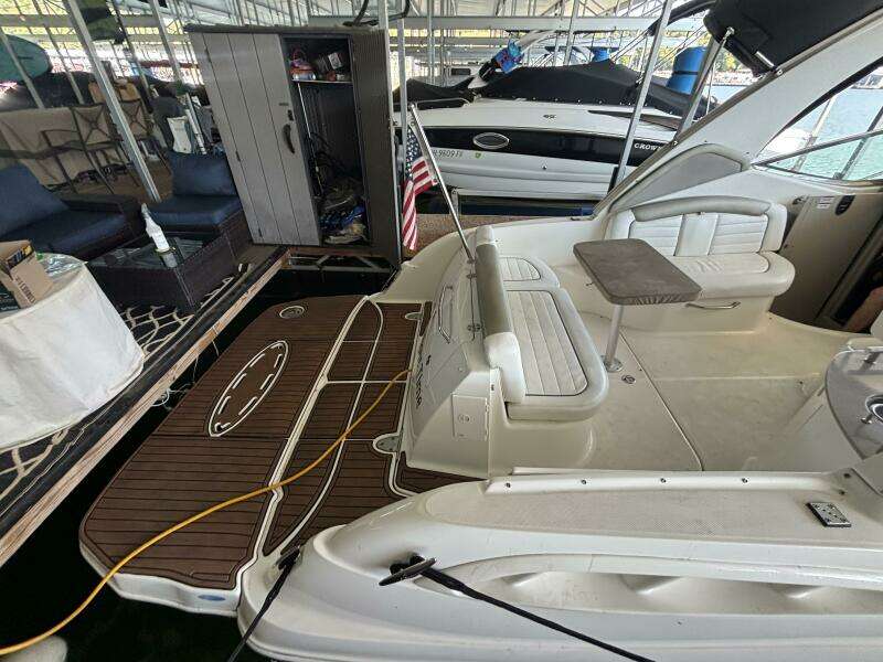 29ft Sea Ray Yacht For Sale