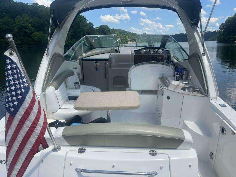 29ft Sea Ray Yacht For Sale