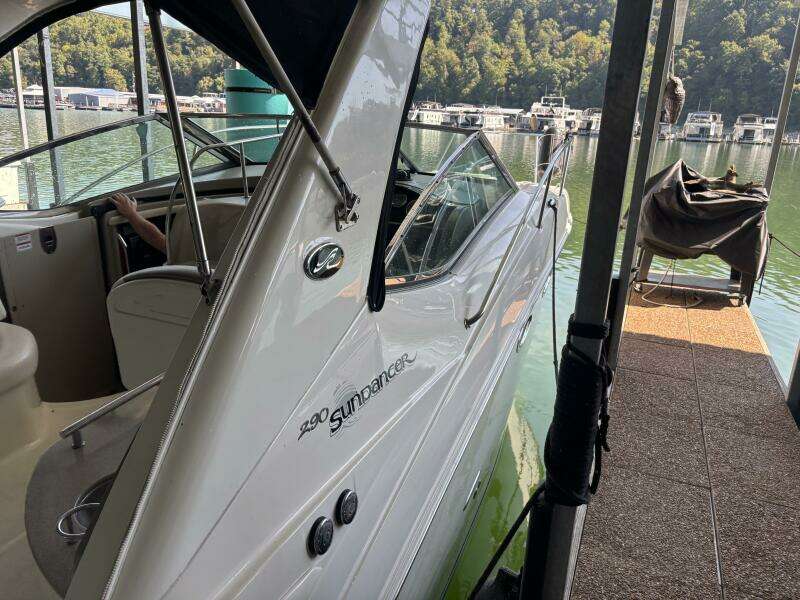 29ft Sea Ray Yacht For Sale