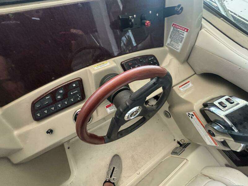 29ft Sea Ray Yacht For Sale
