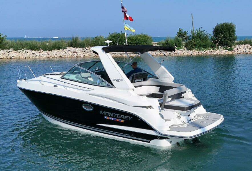 29ft Monterey Yacht For Sale