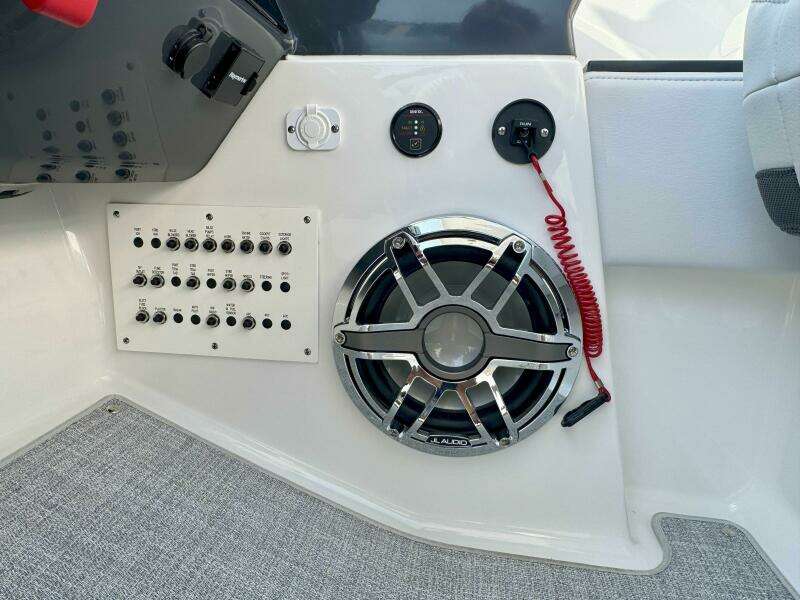 35ft Formula Yacht For Sale