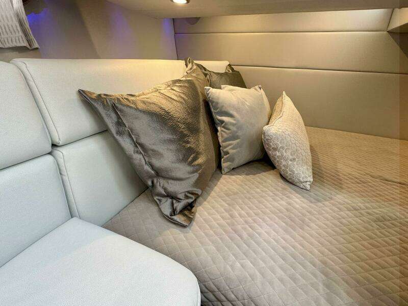 35ft Formula Yacht For Sale