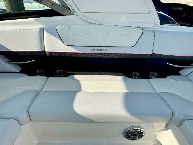 35ft Formula Yacht For Sale