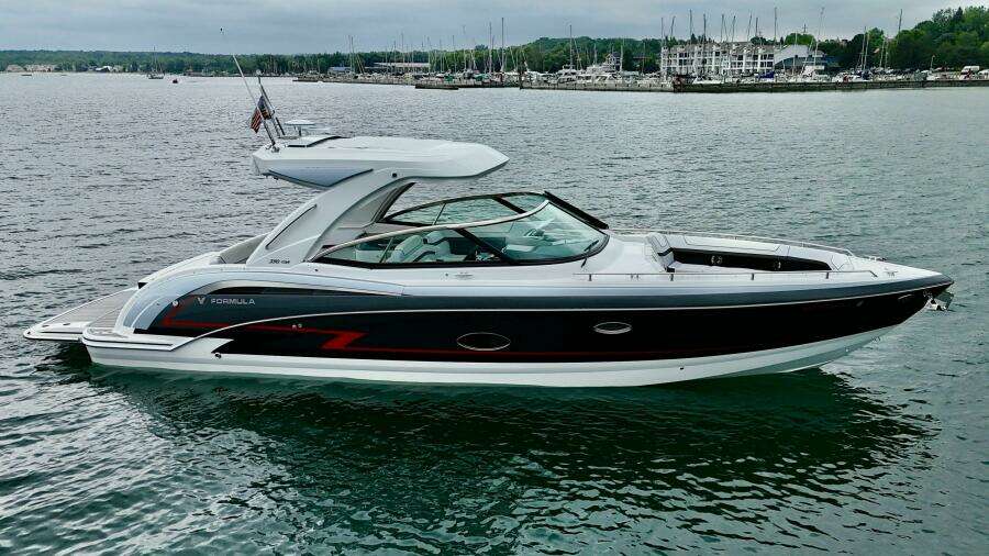 35ft Formula Yacht For Sale