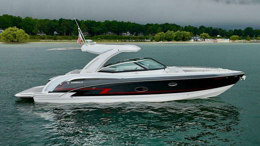 35ft Formula Yacht For Sale