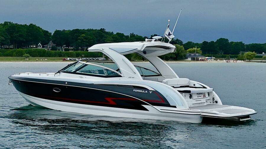 35ft Formula Yacht For Sale