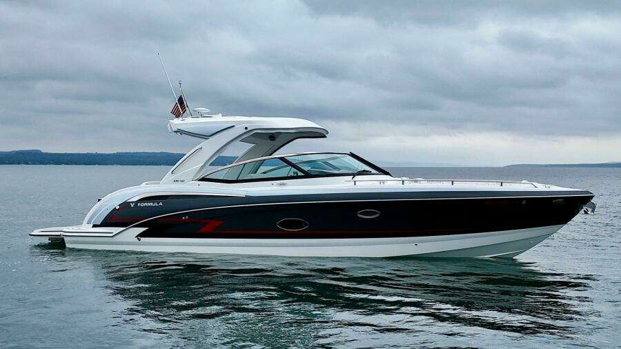 35ft Formula Yacht For Sale