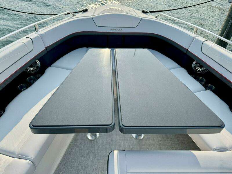 35ft Formula Yacht For Sale