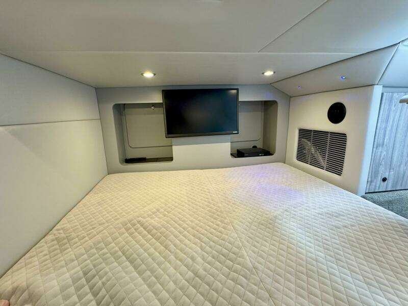 35ft Formula Yacht For Sale