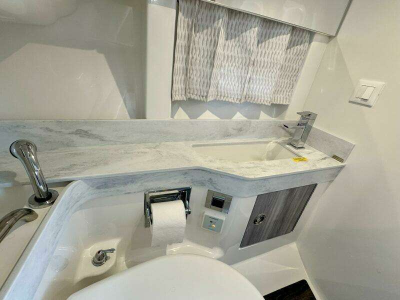 35ft Formula Yacht For Sale