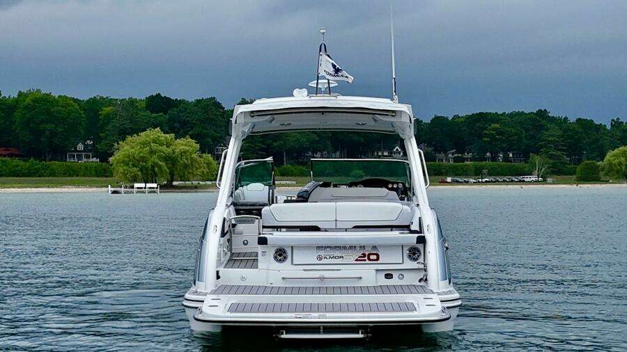 35ft Formula Yacht For Sale