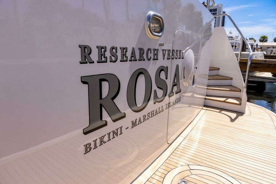 Research vessel 