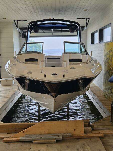 26ft Chaparral Yacht For Sale