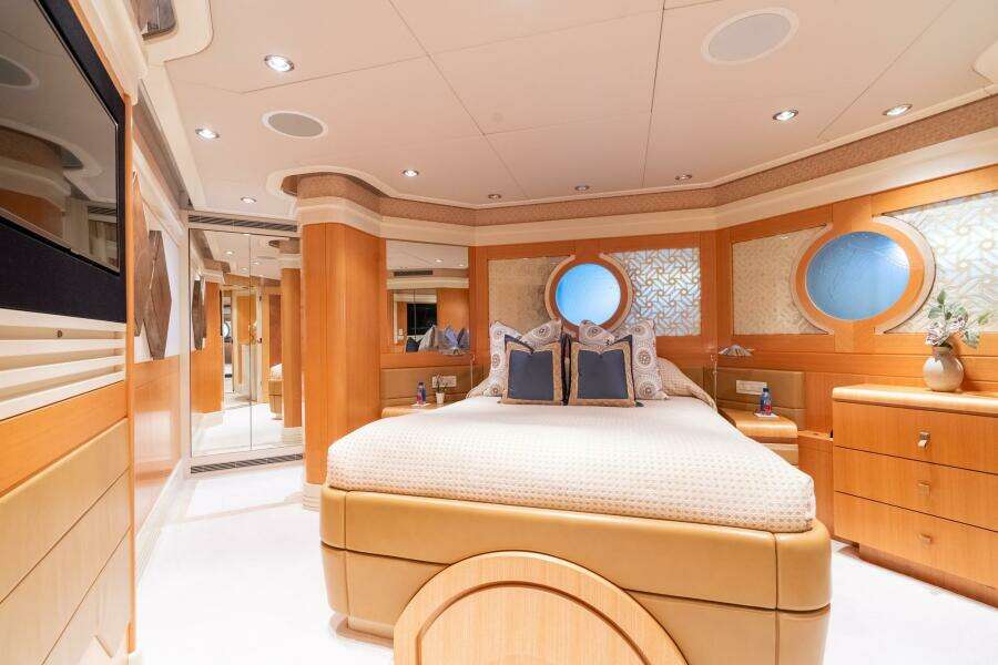 RUFFIAN 124ft Delta Marine Yacht For Sale