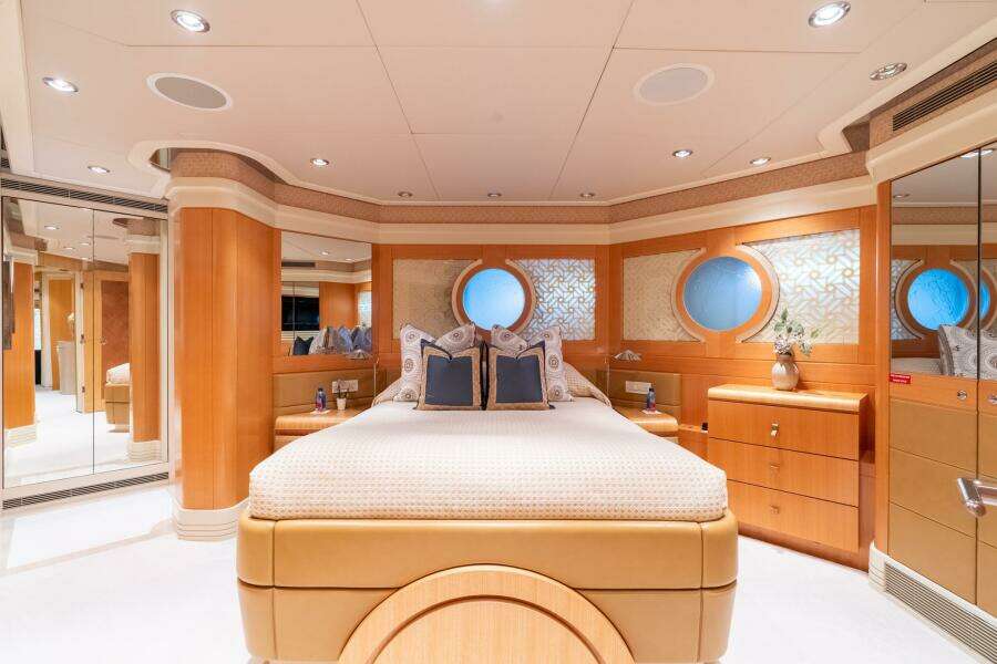 RUFFIAN 124ft Delta Marine Yacht For Sale