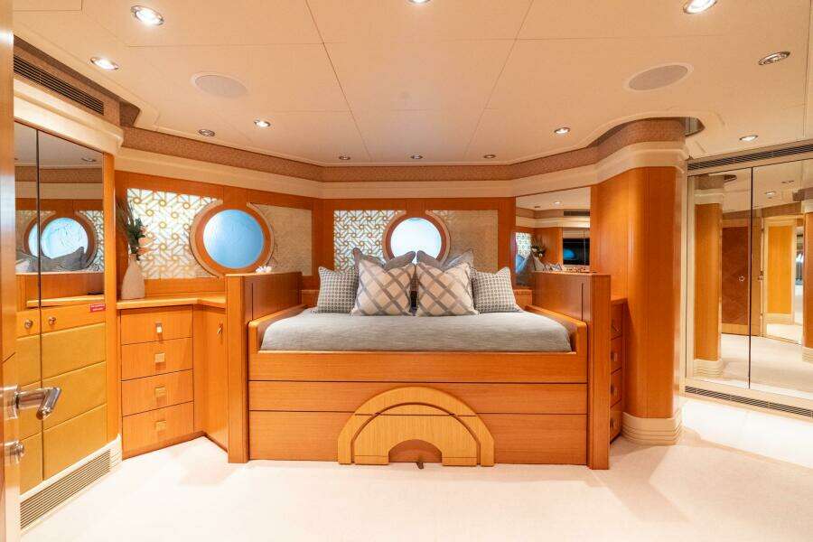 RUFFIAN 124ft Delta Marine Yacht For Sale