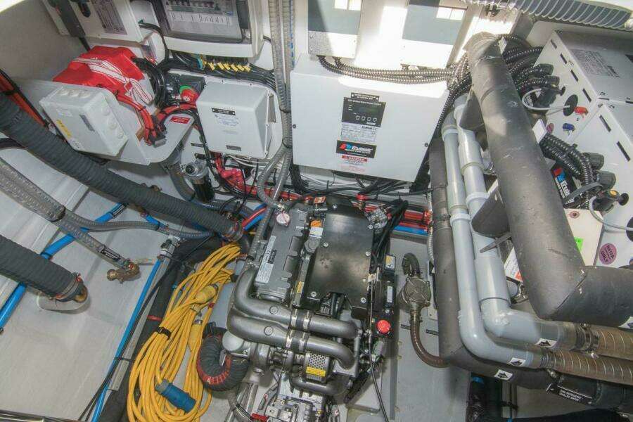 Lagoon 52 F engine room 