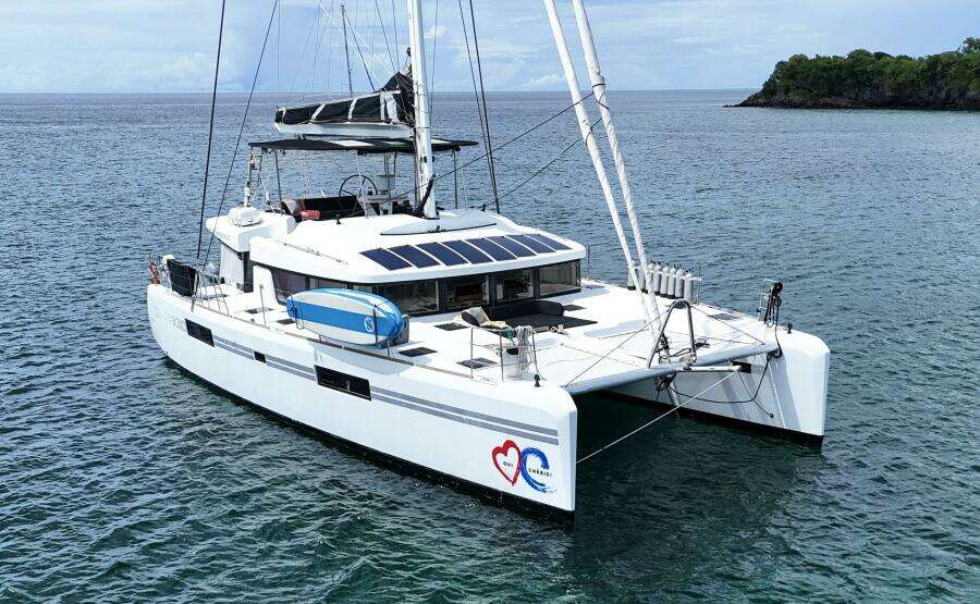Oui Cherie 52ft Lagoon Yacht For Sale