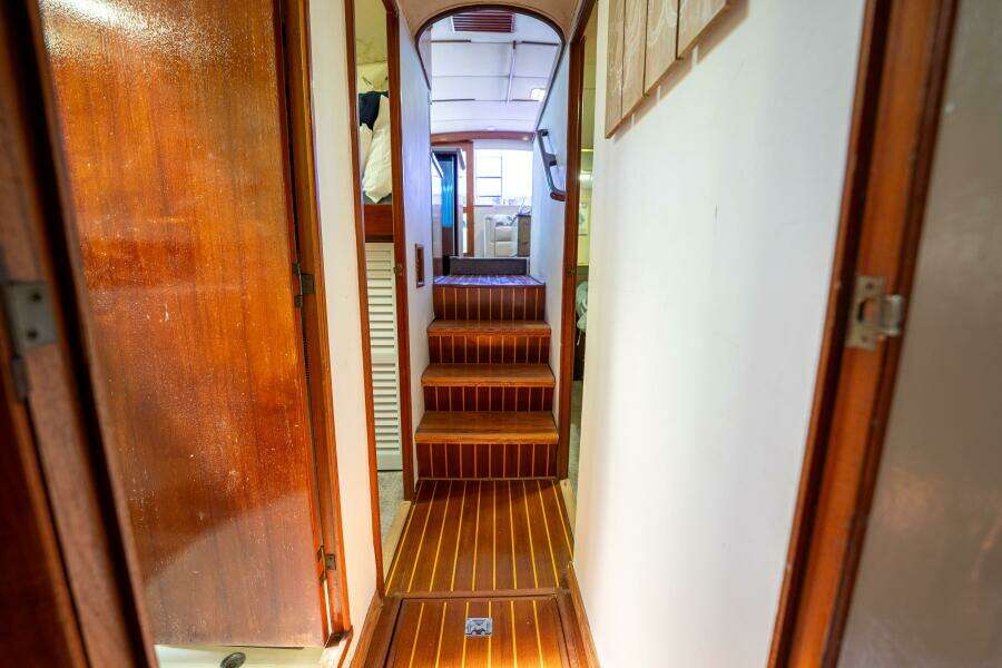 46ft Ocean Yachts Yacht For Sale