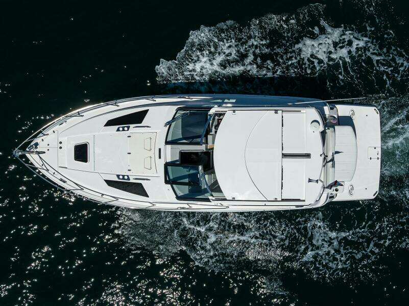 DAMN DADDY 35ft Regal Yacht For Sale