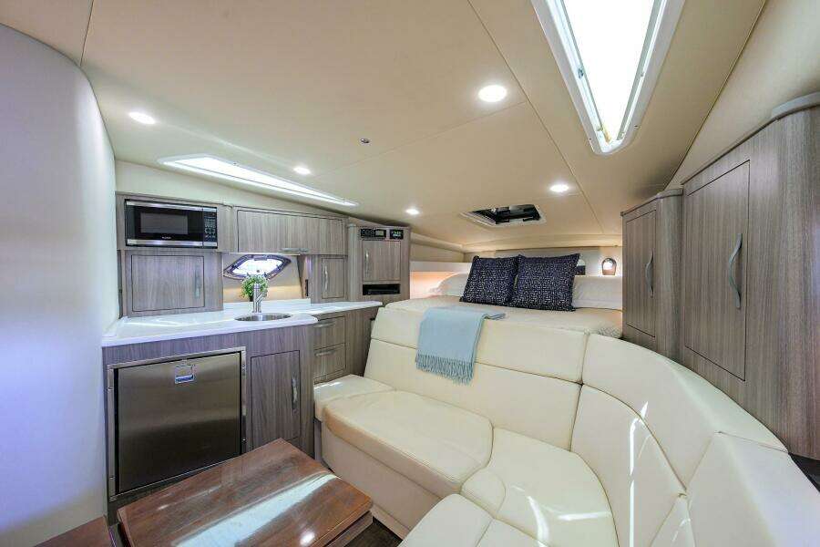 DAMN DADDY 35ft Regal Yacht For Sale