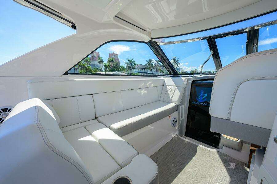 DAMN DADDY 35ft Regal Yacht For Sale