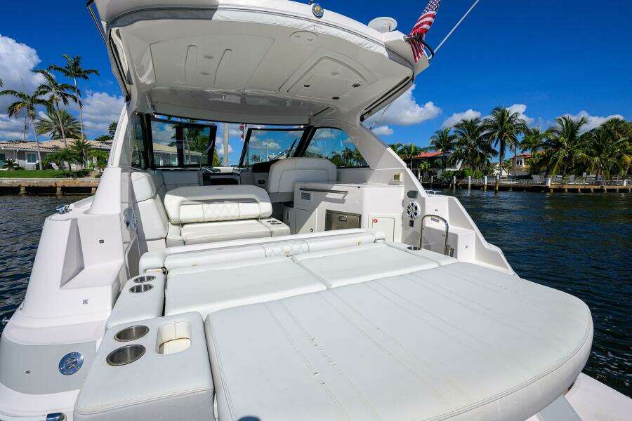 DAMN DADDY 35ft Regal Yacht For Sale