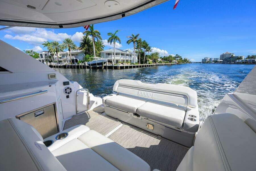 DAMN DADDY 35ft Regal Yacht For Sale
