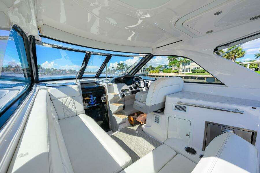 DAMN DADDY 35ft Regal Yacht For Sale
