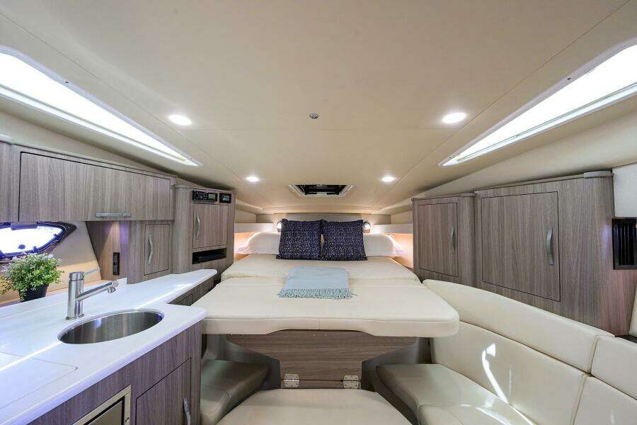 DAMN DADDY 35ft Regal Yacht For Sale