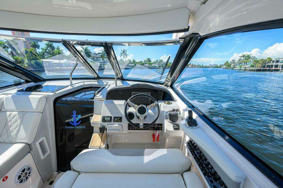 DAMN DADDY 35ft Regal Yacht For Sale