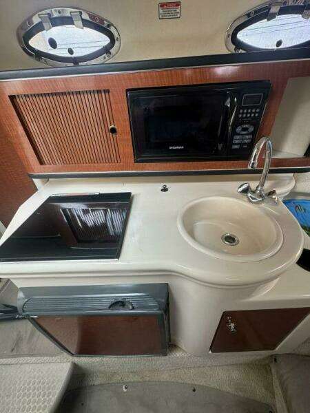 26ft Sea Ray Yacht For Sale