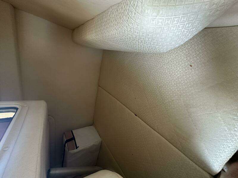 26ft Sea Ray Yacht For Sale
