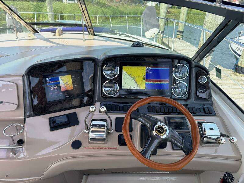 42ft Sea Ray Yacht For Sale