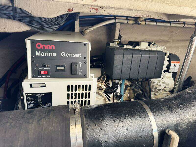 42ft Sea Ray Yacht For Sale